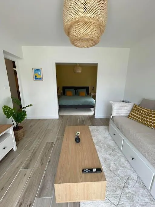 Apartment Appartement Proche Stade/Eurexpo Decines-Charpieu